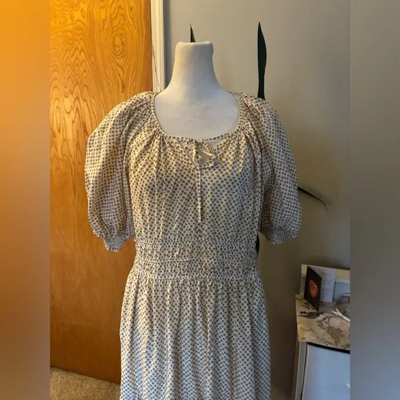 Anthropologie Cream Polka-Dot Puff-Sleeve Tiered Maxi Dress - Picture 3 of 9